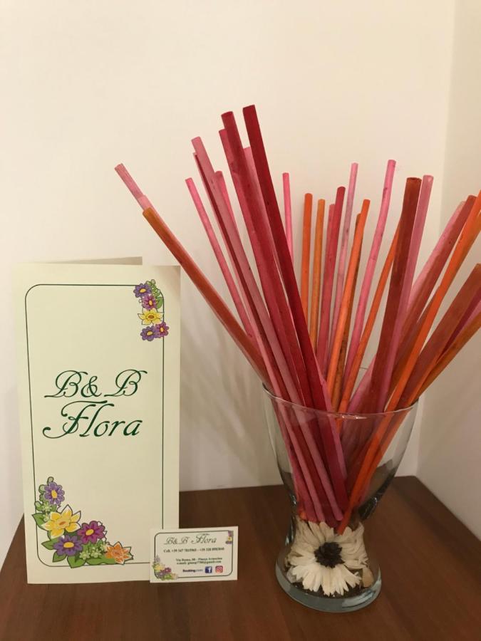 B&B Flora 皮亚扎-阿尔梅里纳 外观 照片